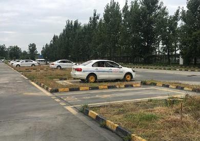 成都学驾校现在要多少钱?