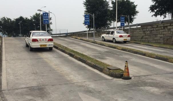 内江德隆驾校