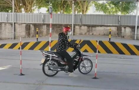 2022年摩托车驾照怎么考(摩托车驾照多少钱)
