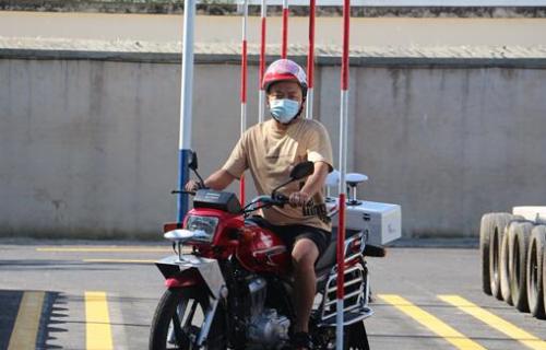 成都摩托车驾照应该怎么考？