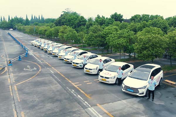 成都路正驾校